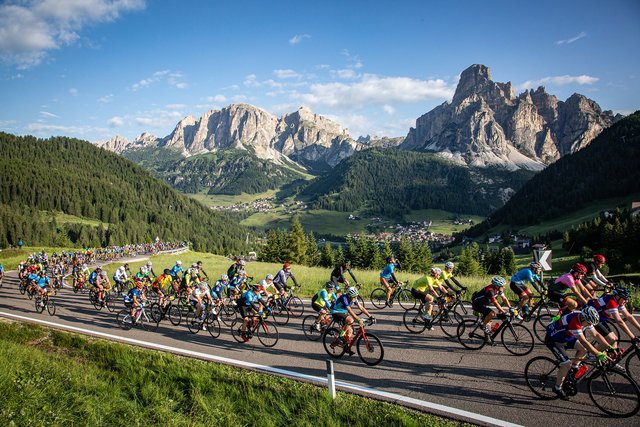 Maratona dles Dolomites